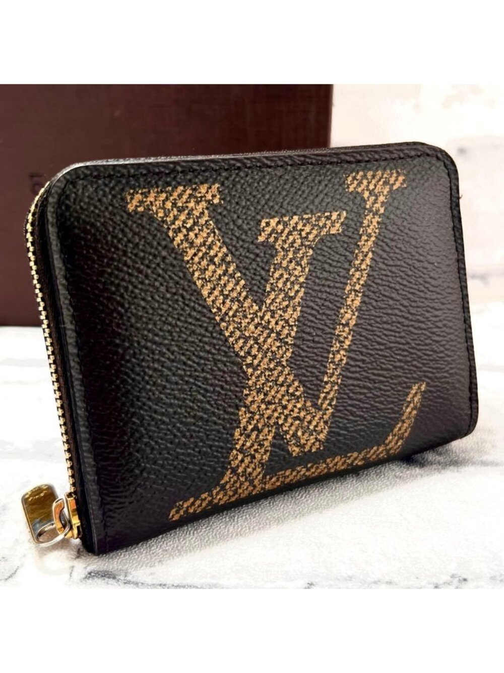 Louis Vuitton Shape Monogram Giant Zippy Coin Purse